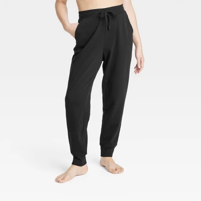 Women's Fleece Jogger Pants - Colsie™ 3 Women's Fleece Jogger Pants - Colsie™