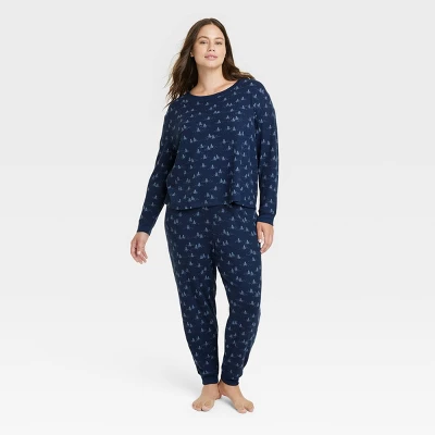 Women's Thermal Pajama Set - Stars Above™ 5 Women's Thermal Pajama Set - Stars Above™ - Image 3